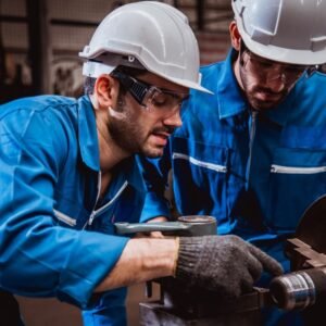 Diagnóstico eléctrico integral y reparación de motores eléctricos (in situ o en taller)
